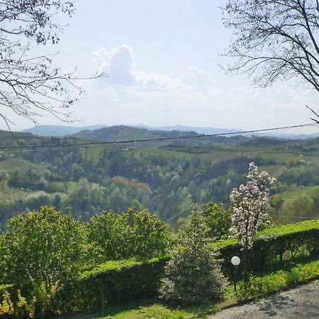 Bed And Breakfast Val D'Oche Castel Boglione Exteriör bild
