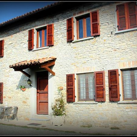 Bed And Breakfast Val D'Oche Castel Boglione Exteriör bild