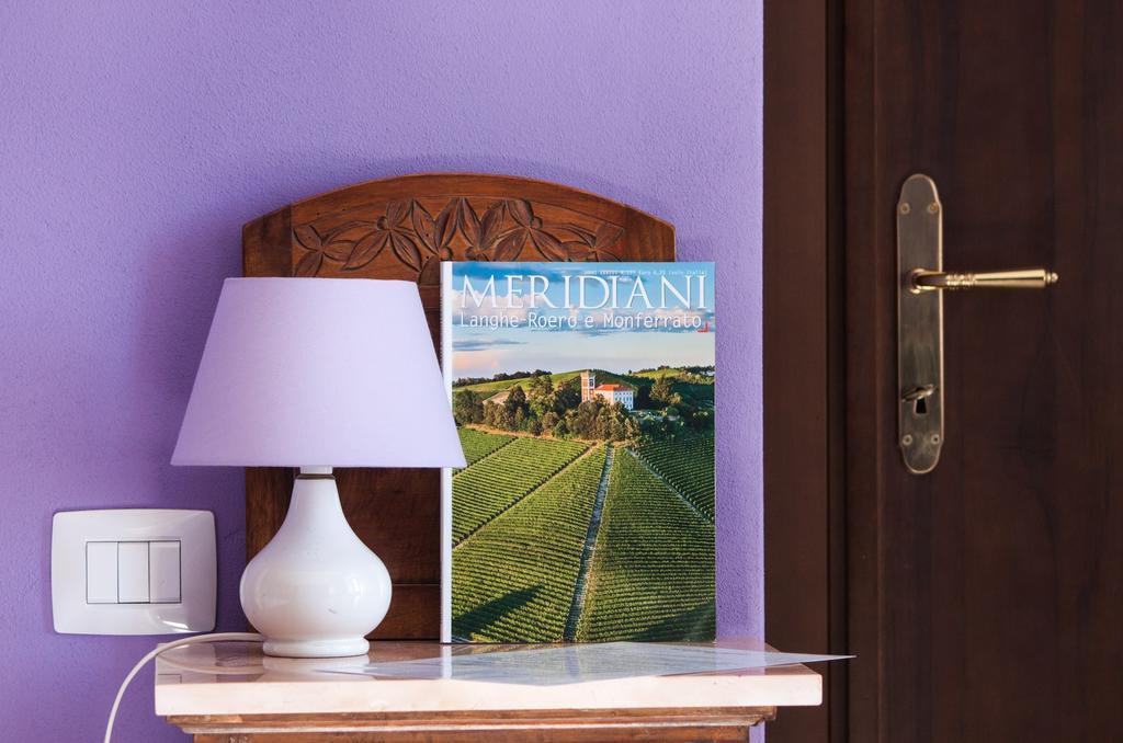 Bed And Breakfast Val D'Oche Castel Boglione Rum bild