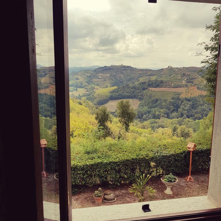 Bed And Breakfast Val D'Oche Castel Boglione Exteriör bild